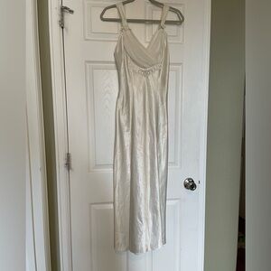 Vintage Ivory Nightgown
